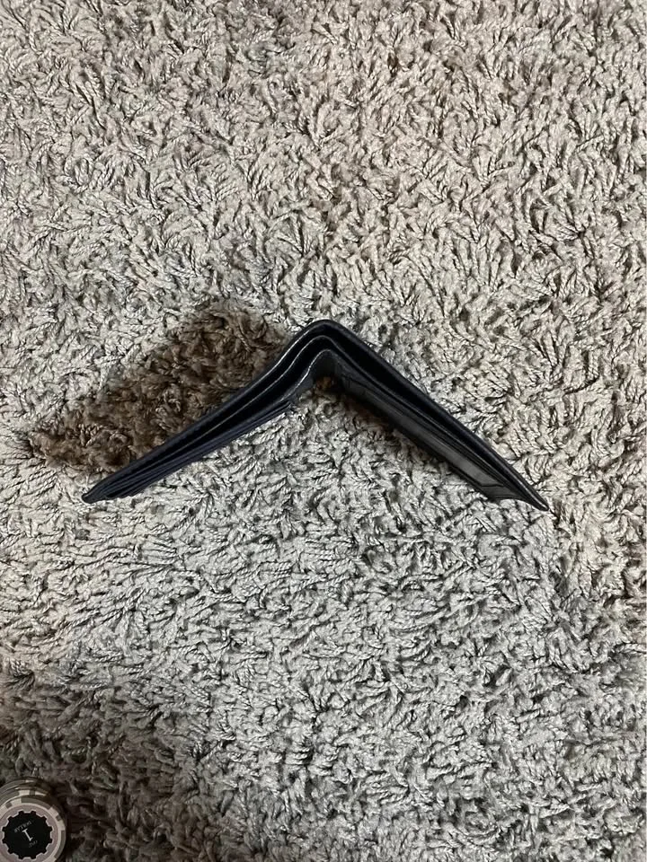 Authentic Gucci Bifold Wallet Leather Black GG Signature image indicator(10)