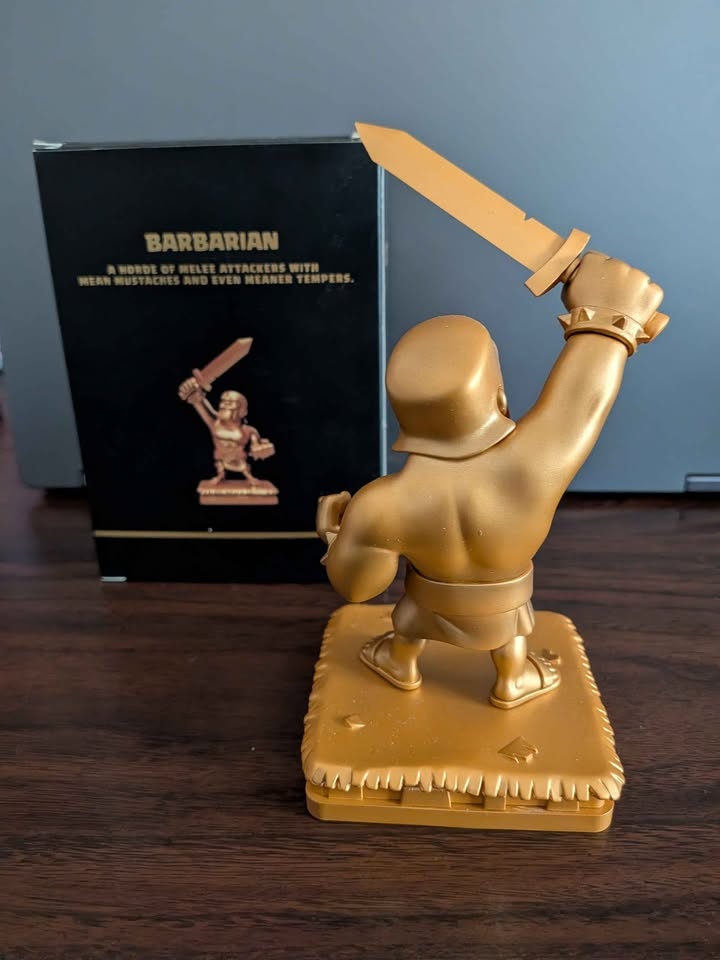 Clash of Clans Gold Barbarian - photo 2