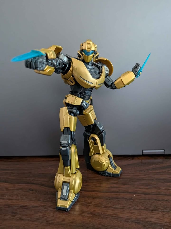Transformers One Cogged Mode Bumblebee - photo 2