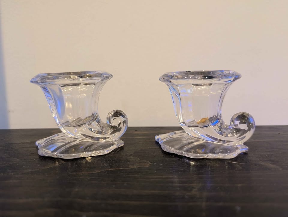 Manganese Glass Heisey Warwick Cornucopia Candlestick Holders - photo 2