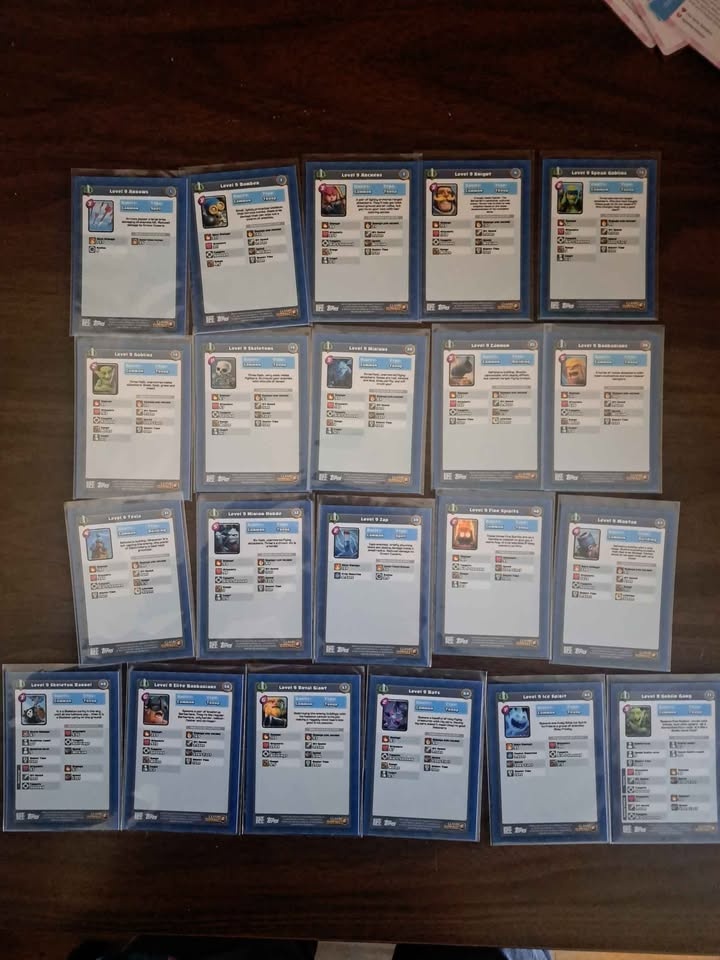 Clash Royale Trading Cards Common Set - photo 2