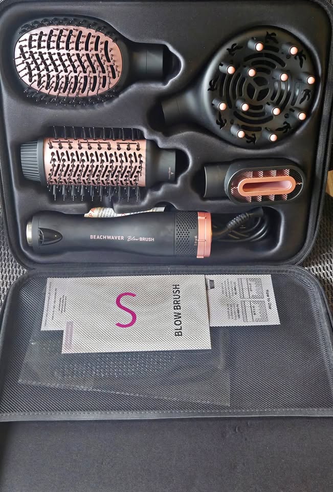 Beachwaver Blow Brush Set