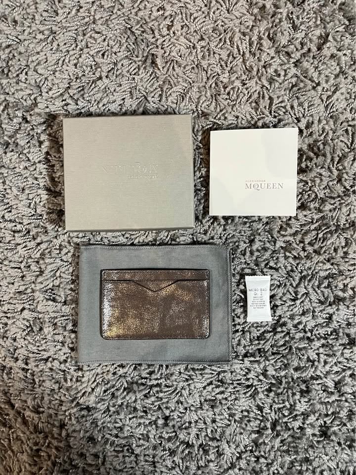 Authentic Alexander McQueen Rib Cage Embossed Cardholder Foil - photo 3