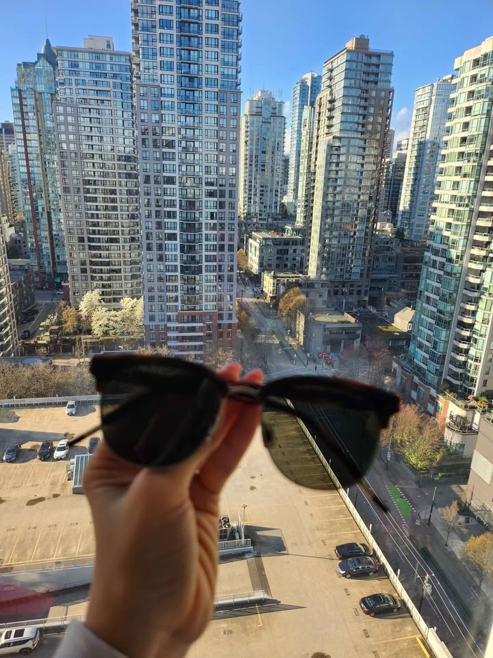Gentle Monster Sunglasses - photo 2