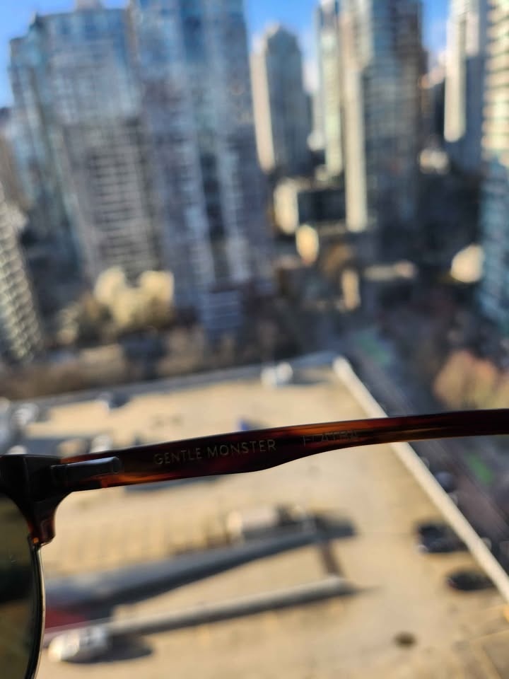 Gentle Monster Sunglasses - photo 3