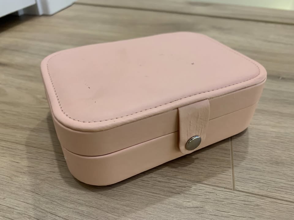 Luxury Stylish Portable Travel Pink Jewelry Box Organizer - photo 3