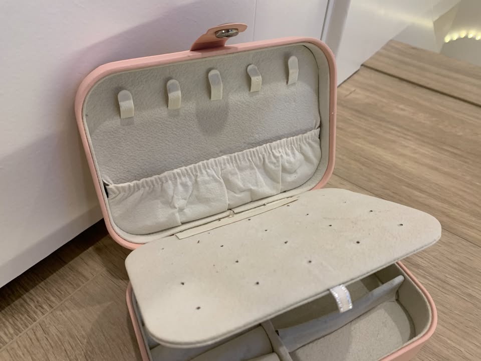 Luxury Stylish Portable Travel Pink Jewelry Box Organizer - photo 5
