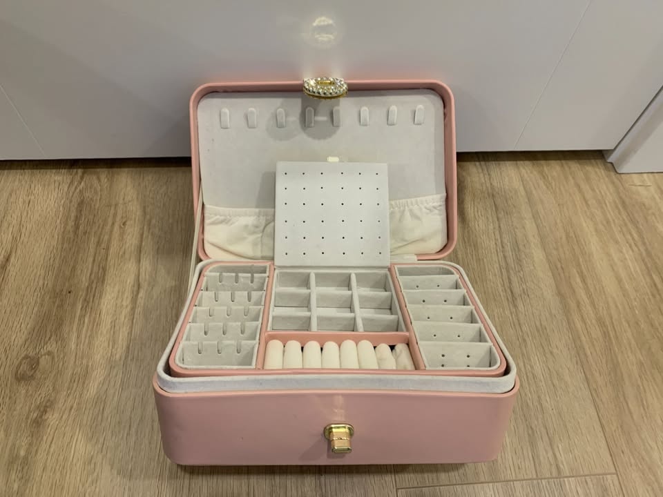 Large Pink Luxurious Jewelry Storage Box - photo 4