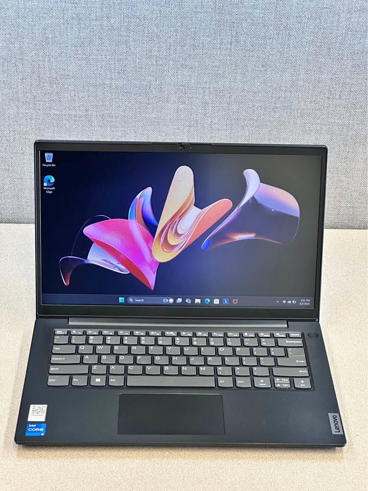 Lenovo V14 G3 IAP Laptop - Intel i5 12th Gen, 8GB RAM, 256GB SSD