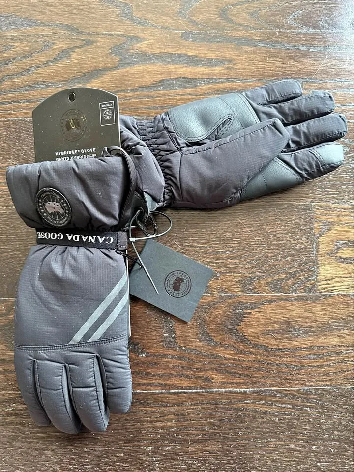 BELOW RETAIL Canada Goose Hybridge Gloves Men Black Noir thumbnail