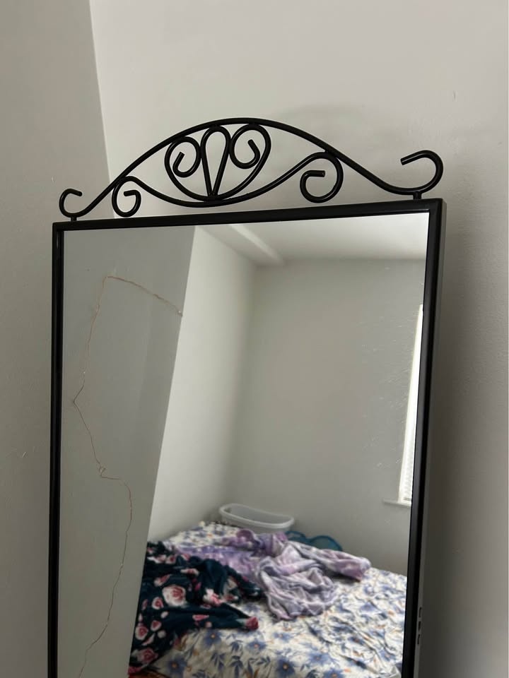 Karmsund Standing Mirror - Black - photo 2