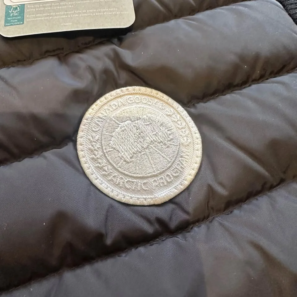 Authentic Canada Goose Hybridge Down Knit Vest Jacket Black image indicator(4)