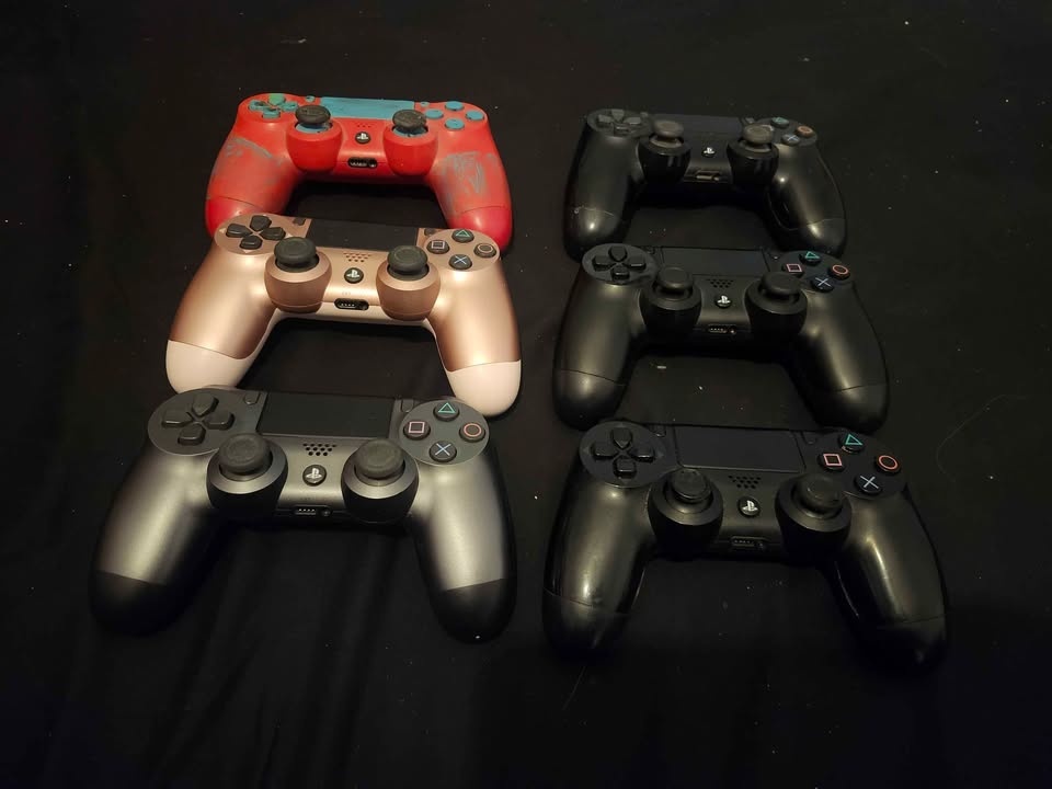 PS4 Consoles for Sale - photo 2