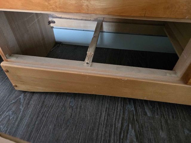 Wooden Dresser - photo 5