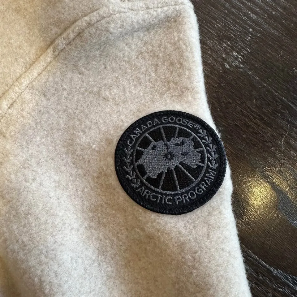 Authentic Canada Goose Severn 1/2 Zip Fleece Sweater Jacket Tan image indicator(2)