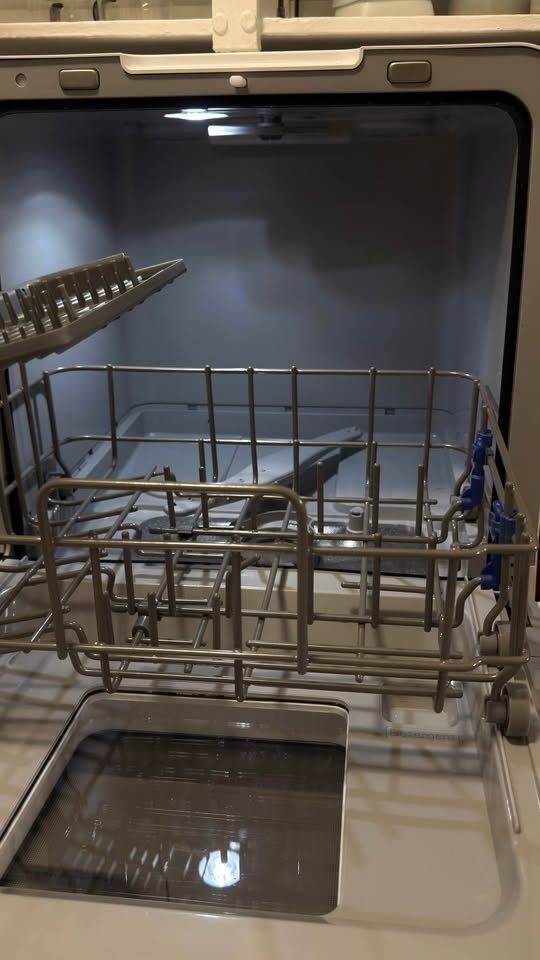 Countertop Dishwasher - Moving Sale - photo 2