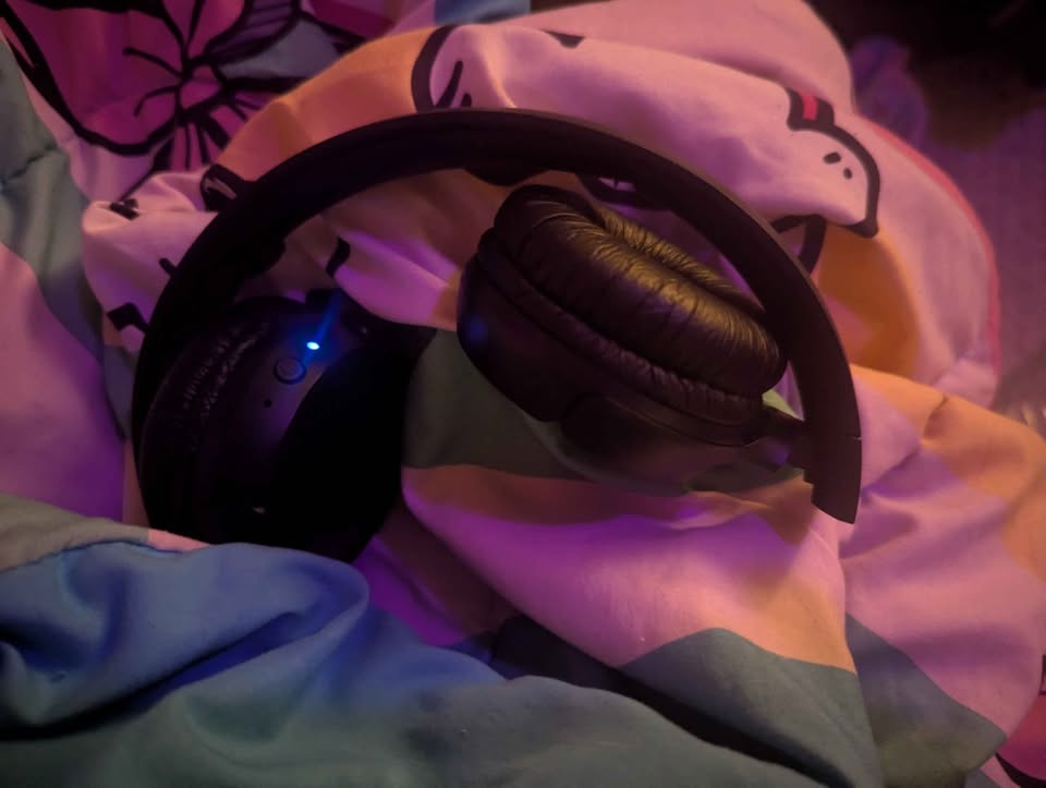 JBL Tune510 Bluetooth Headphones - photo 2
