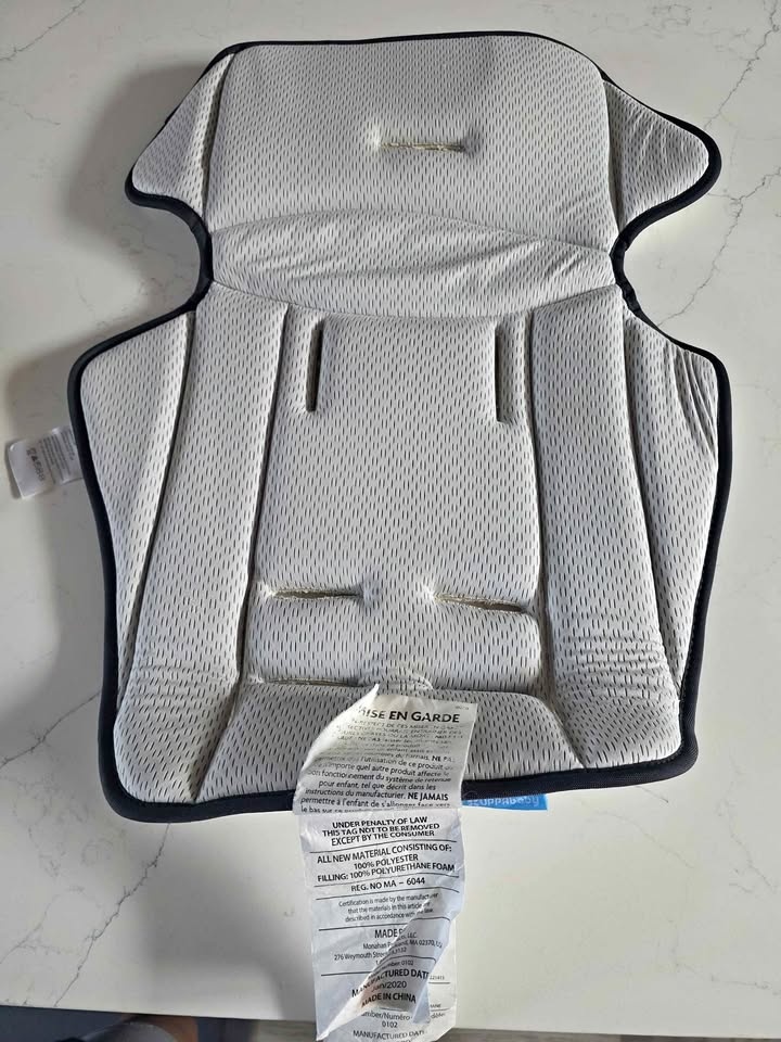 UPPAbaby Infant SnugSeat Insert – Vista / Cruz