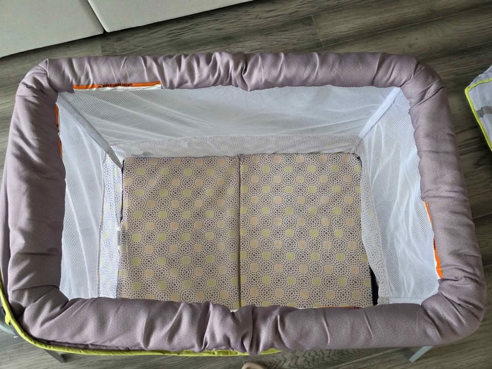 Delta Children Deluxe Bassinet / Bedside Sleeper - photo 2