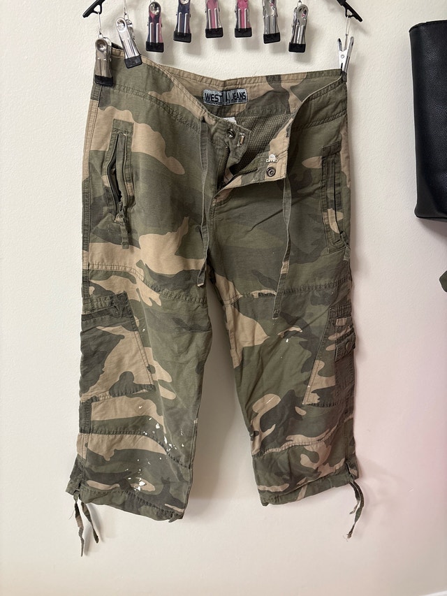 West 49 Cargo Capris