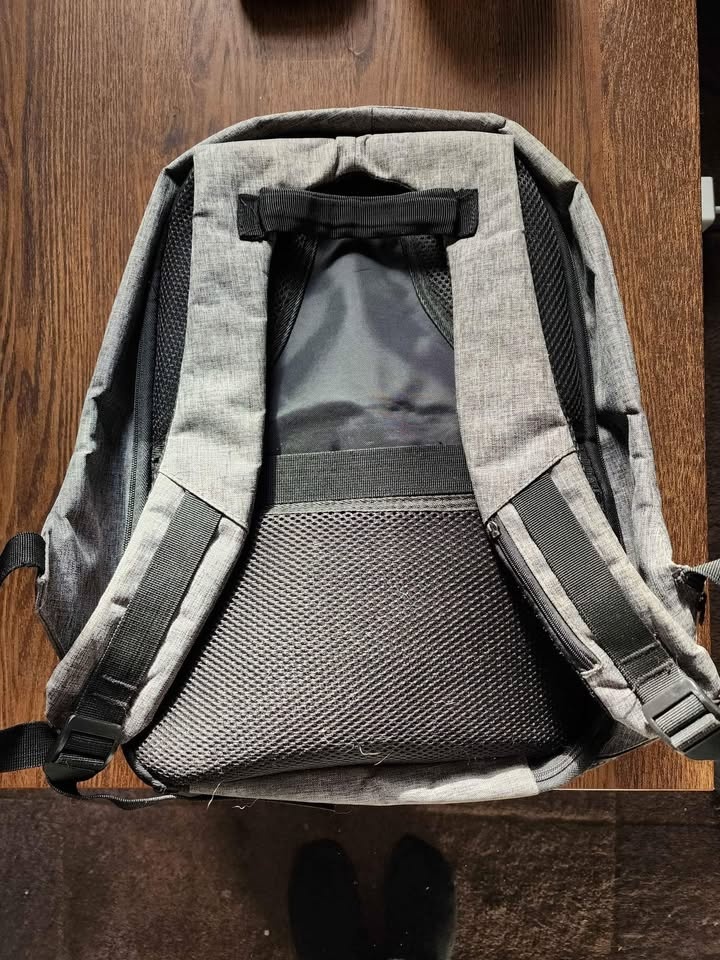 Backpack for laptop with lots of pockets - photo 2