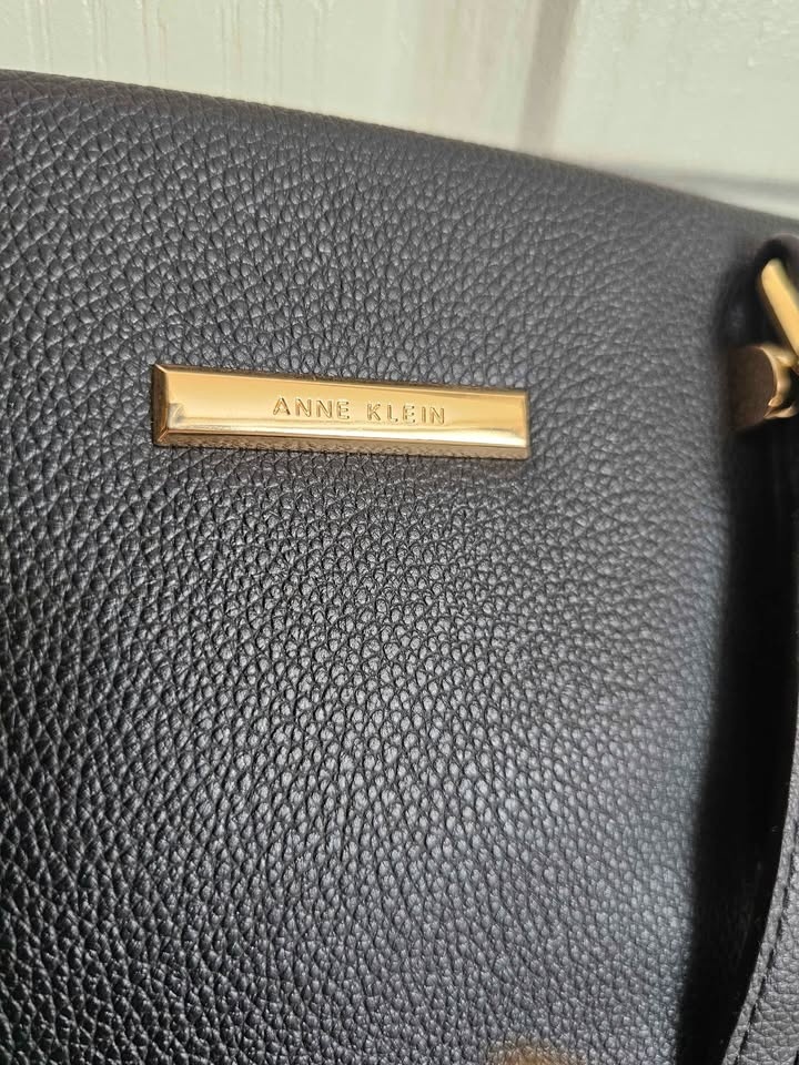 NEW Anne Klein Black Tote Bag - photo 2