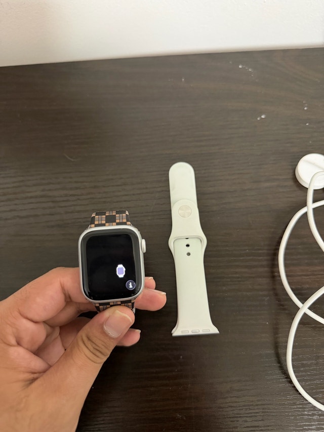 Apple Watch Series 8 41MM - photo 4