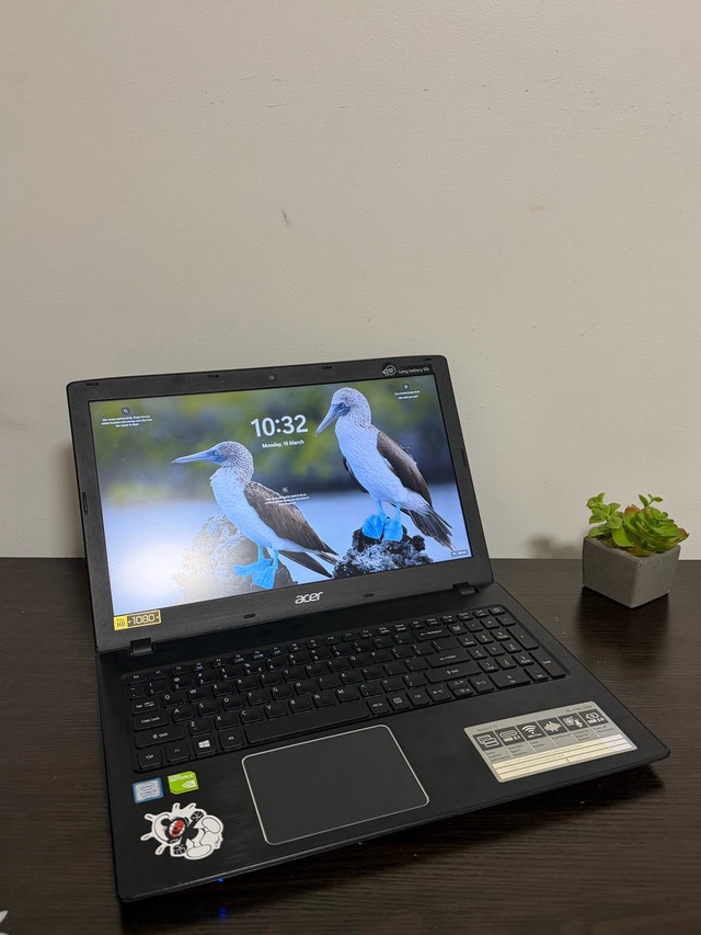 Acer Mild Gaming Laptop - photo 2
