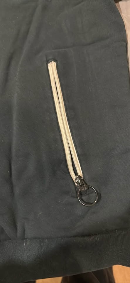 OG Lacoste Zip Size Large - photo 2
