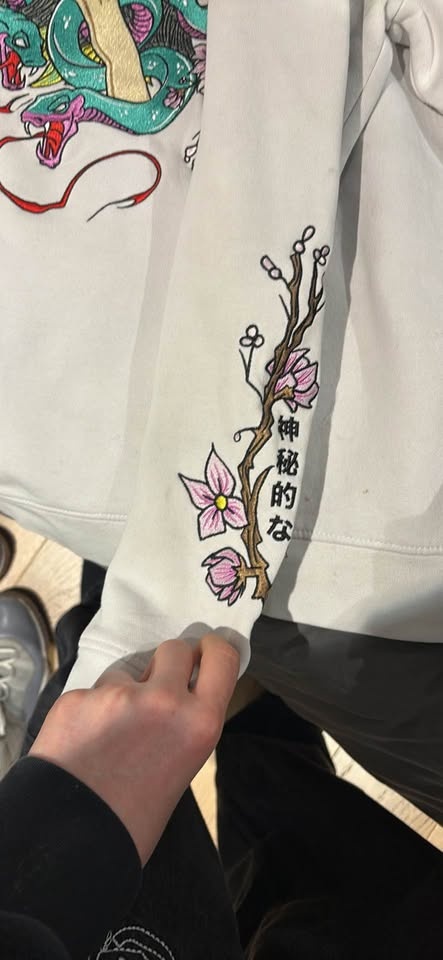 DGK White Medusa Hoodie (Size Large) - photo 3