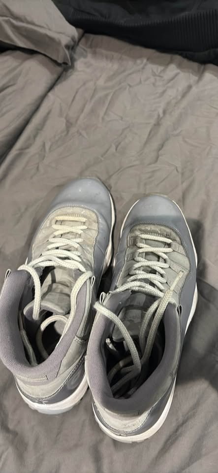 Jordan 11 Retro Cool Grey Size 11.5 - photo 2