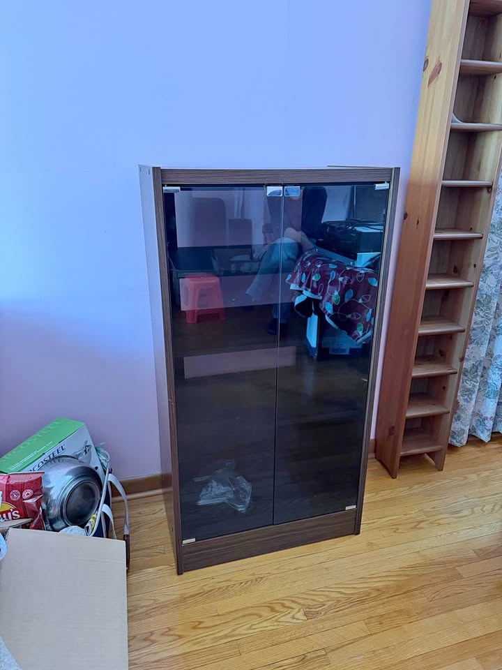 Glass Door Display Cabinet – Media Storage / Book Shelf