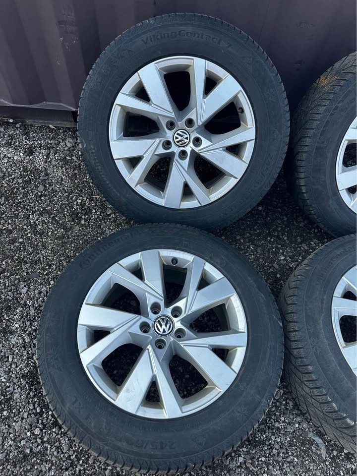 OEM 18” VW Atlas Rims on Continental Winter Tires - photo 3