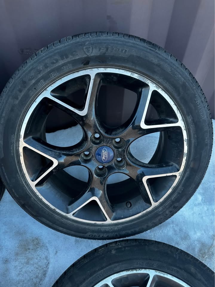 OEM 17” Ford Focus Rims on All Season Tires - photo 3