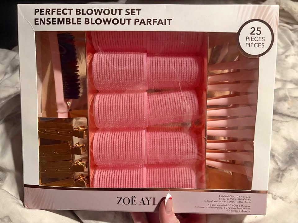 25 Piece Perfect Blowout Hair Styling Set