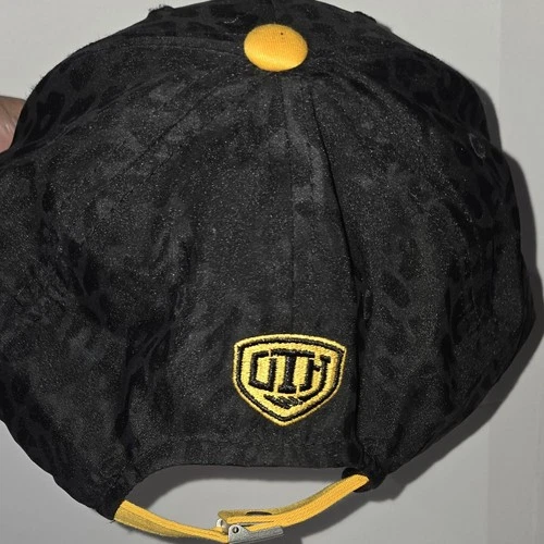 Pittsburgh Penguins NHL Old Time Hockey Leopard Print Snapback - photo 2