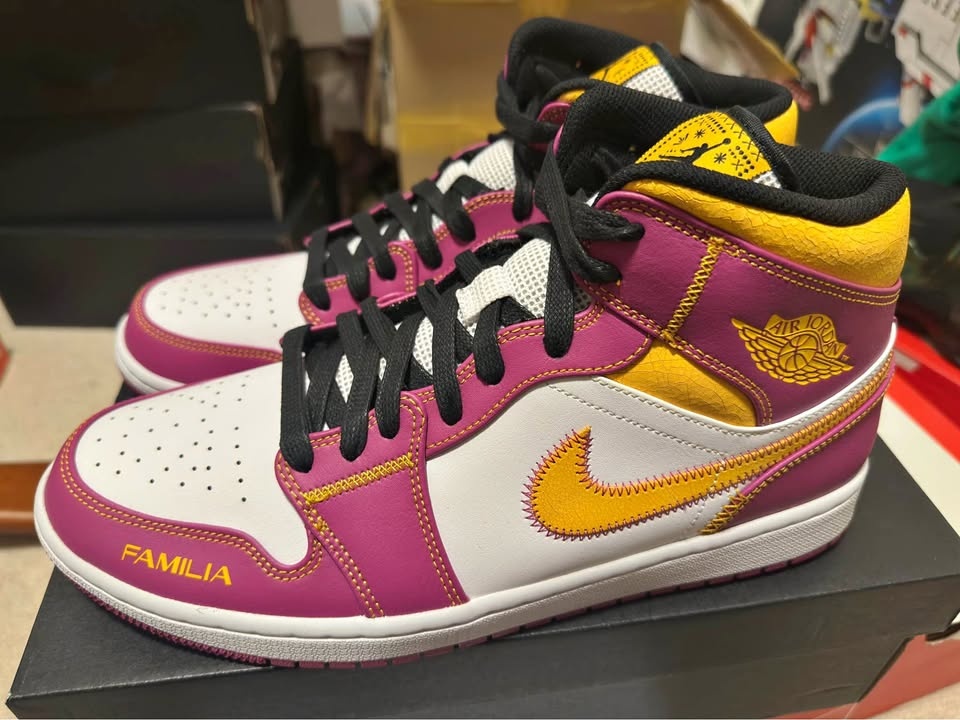 Nike Air Jordan 1 Mid DOD Familia Sneakers Size 11.5