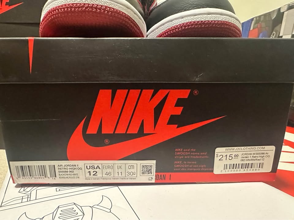Nike Air Jordan 1 Retro High OG Black Red White Size 12 - photo 2