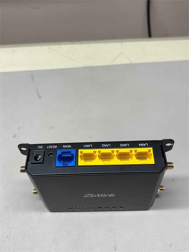 4G LTE Wireless Router WG826 (SIM Slot, OpenWrt) - photo 5
