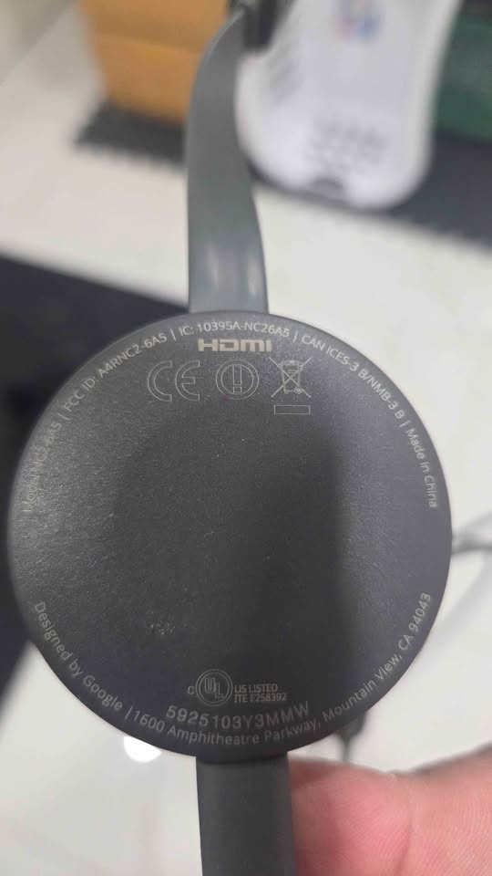 Google Chromecast NC2-6A5 with power adapter - photo 2