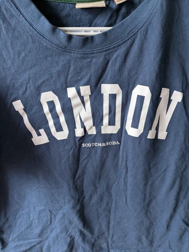 Like new 100% cotton women's graphic t-shirt - photo 2