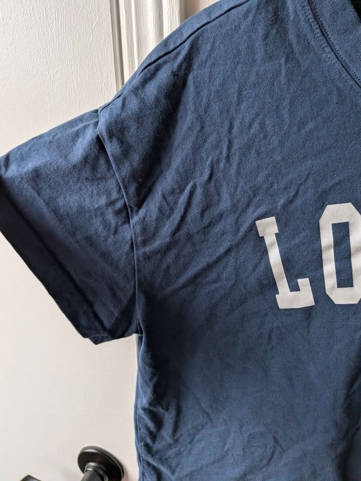 Like new 100% cotton women's graphic t-shirt - photo 4