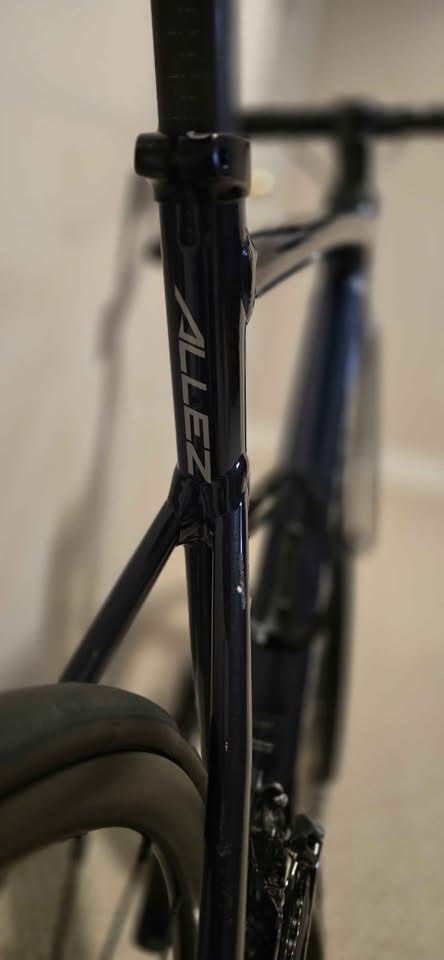 2023 Specialized Allez Sprint Comp - Size 52 - photo 3