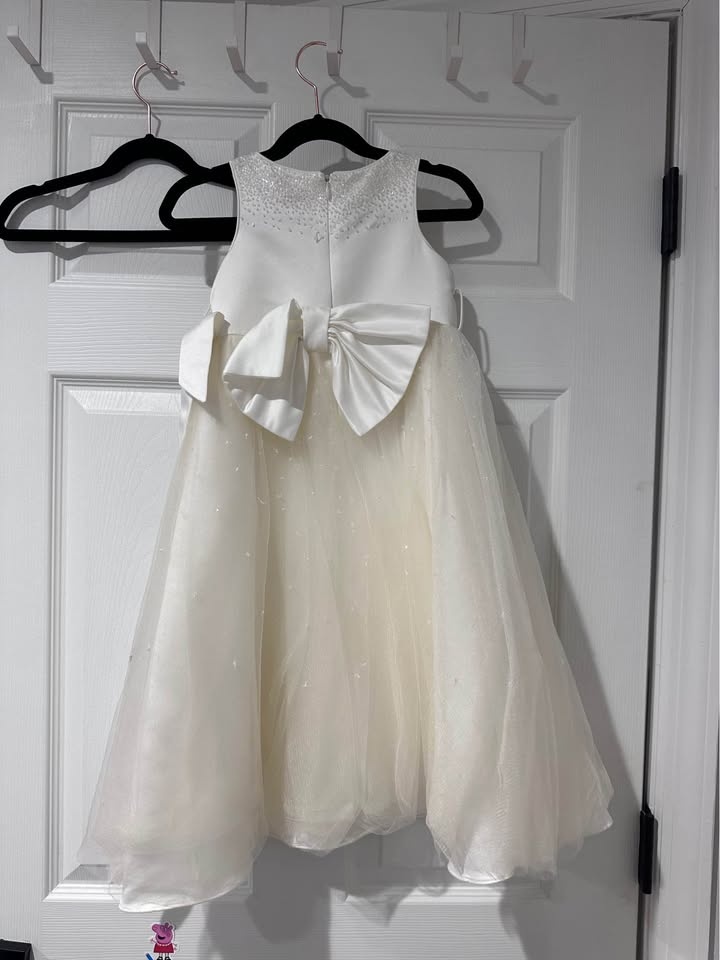 Flower girl or party dress 4T - photo 2