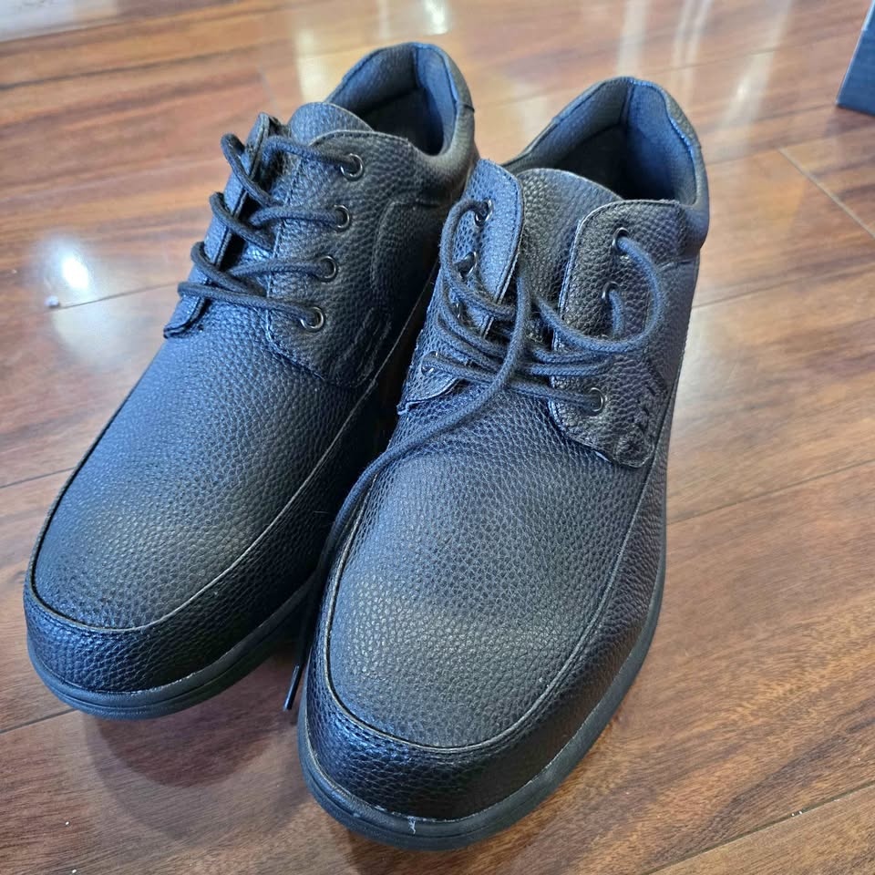 Men's Dream Pairs Shoes Brand New (no box)