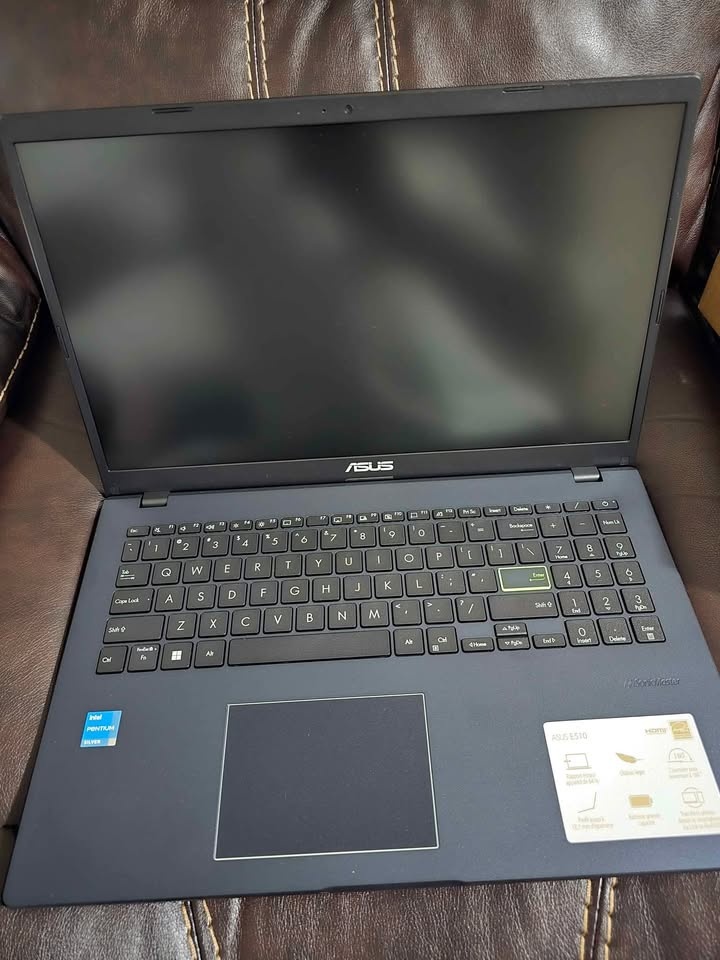 Asus Laptop 15.6" $250 Firm. - photo 3