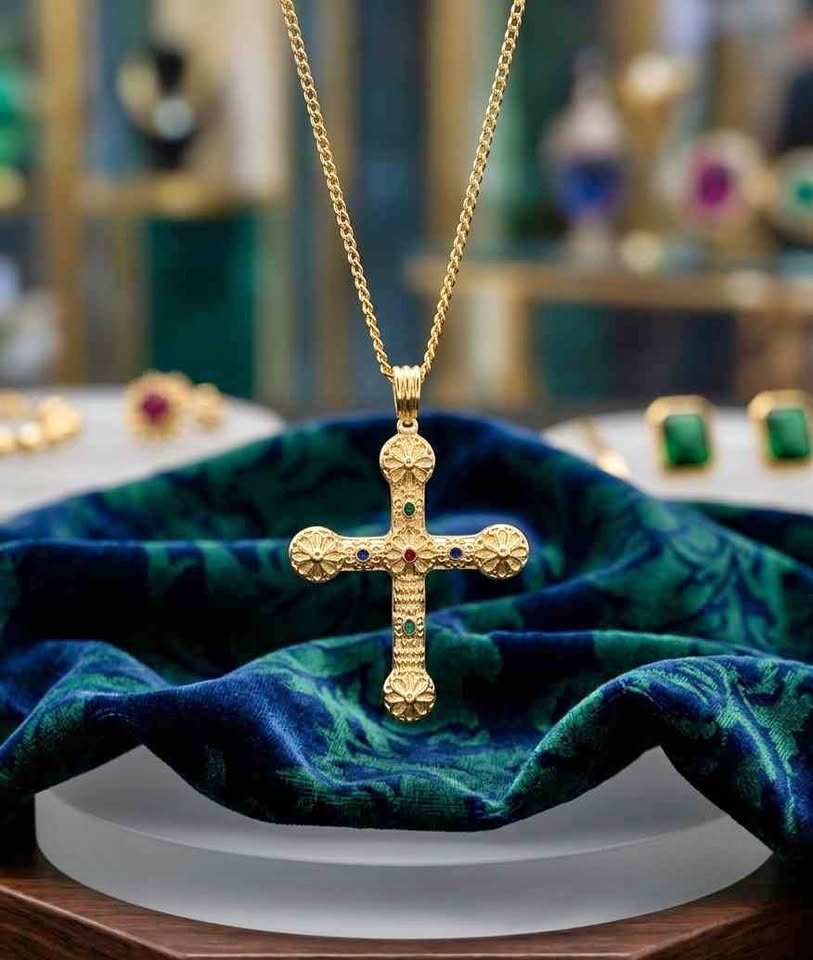 18k Gold Plated Pendant with Real Emerald