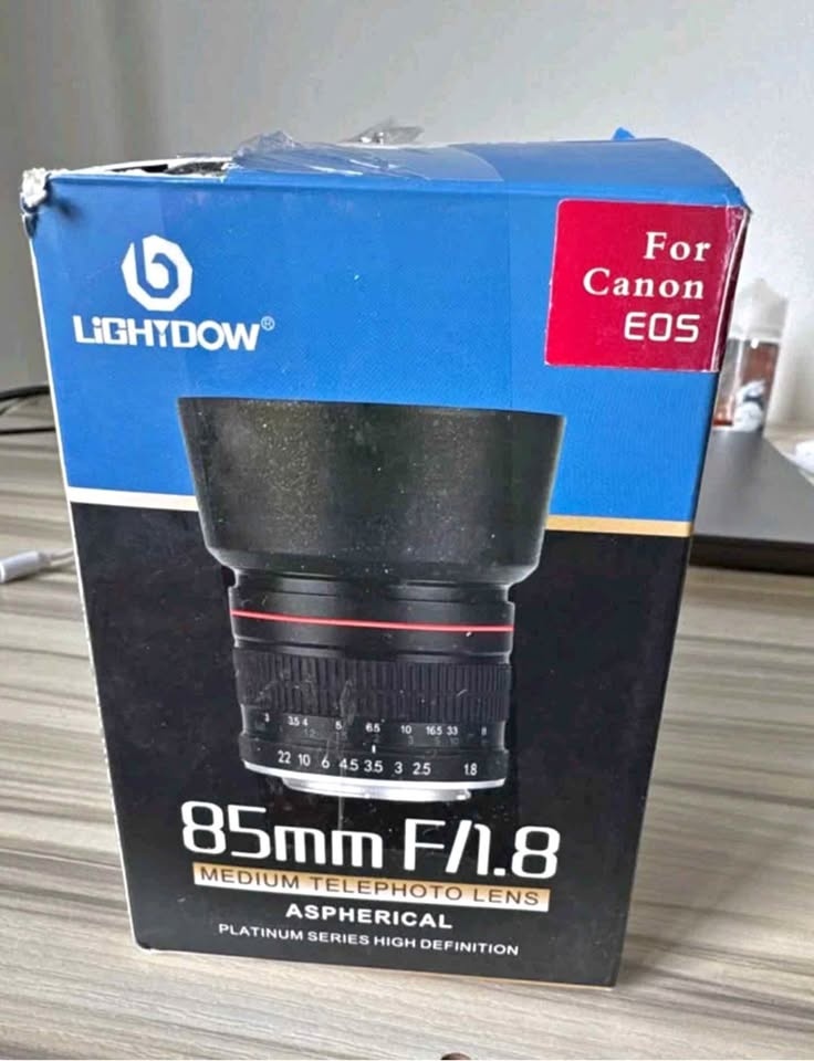 Lighdow 85mm f/1.8 Portrait Lens for Canon EOS - Open Box