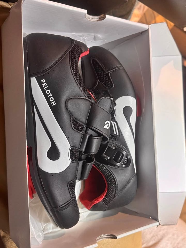 Peloton Female Cycling Shoe Size 40 - Never Used