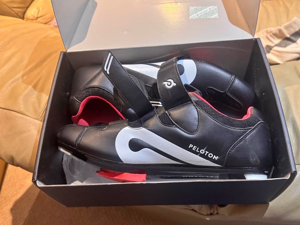Peloton Cycling Shoes Men's Size 41